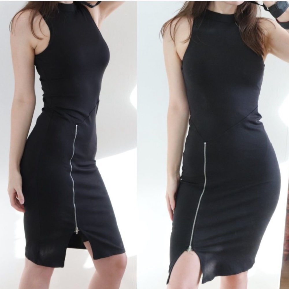 PAPER DOLL Mock Neck Zip Sheath Dress in Black
